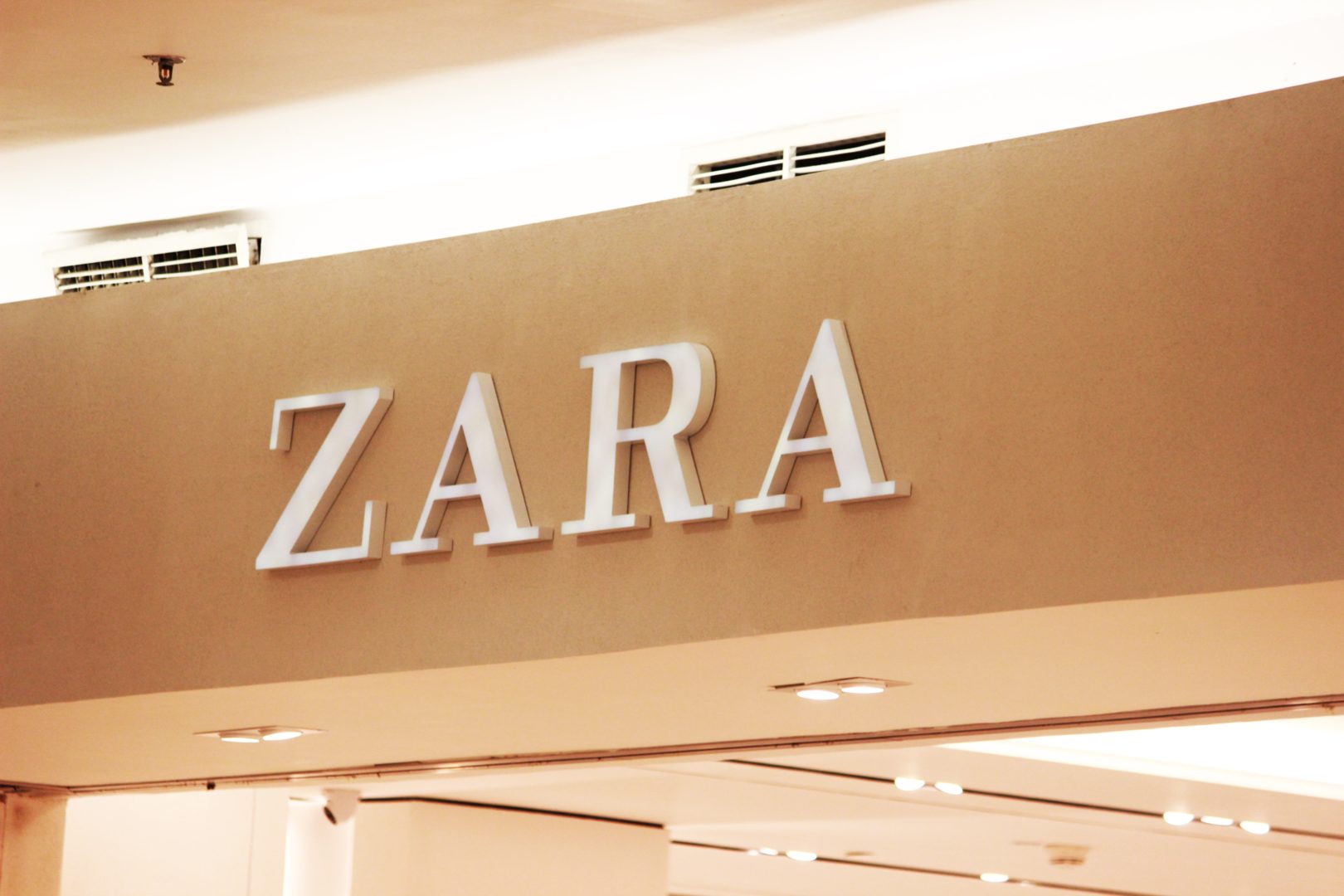 Zara et retours e-commerce